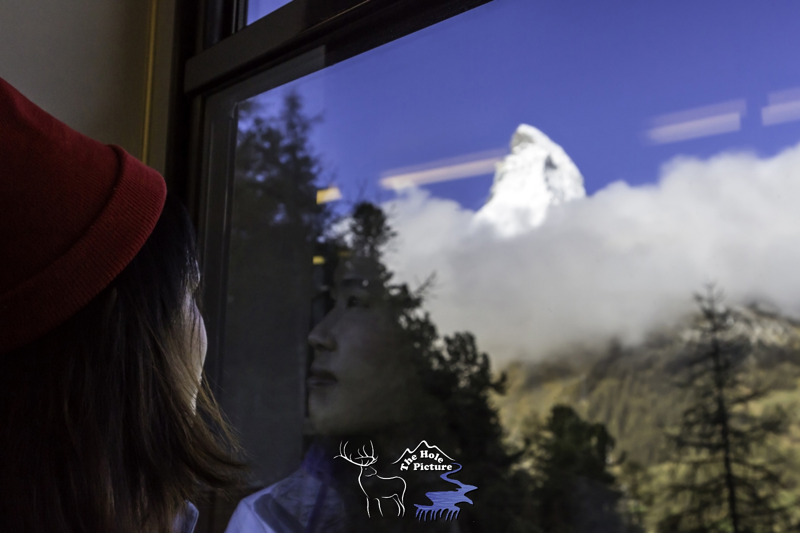 Reflecting on Grandeur  